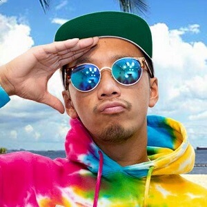 月曜から夜ふかしで話題になったあの イルマニア が 着ボイス ランキングでtop3を独占 イルマニアの アーイ 着ボイスをダウンロードする方法 使い方 方法まとめサイト Usedoor