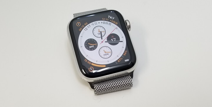 AppleWatch複数の世界時計を文字盤に配置