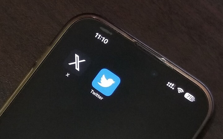 iPhone Xのアイコン表示名をTwitterの青い鳥に変更する方法